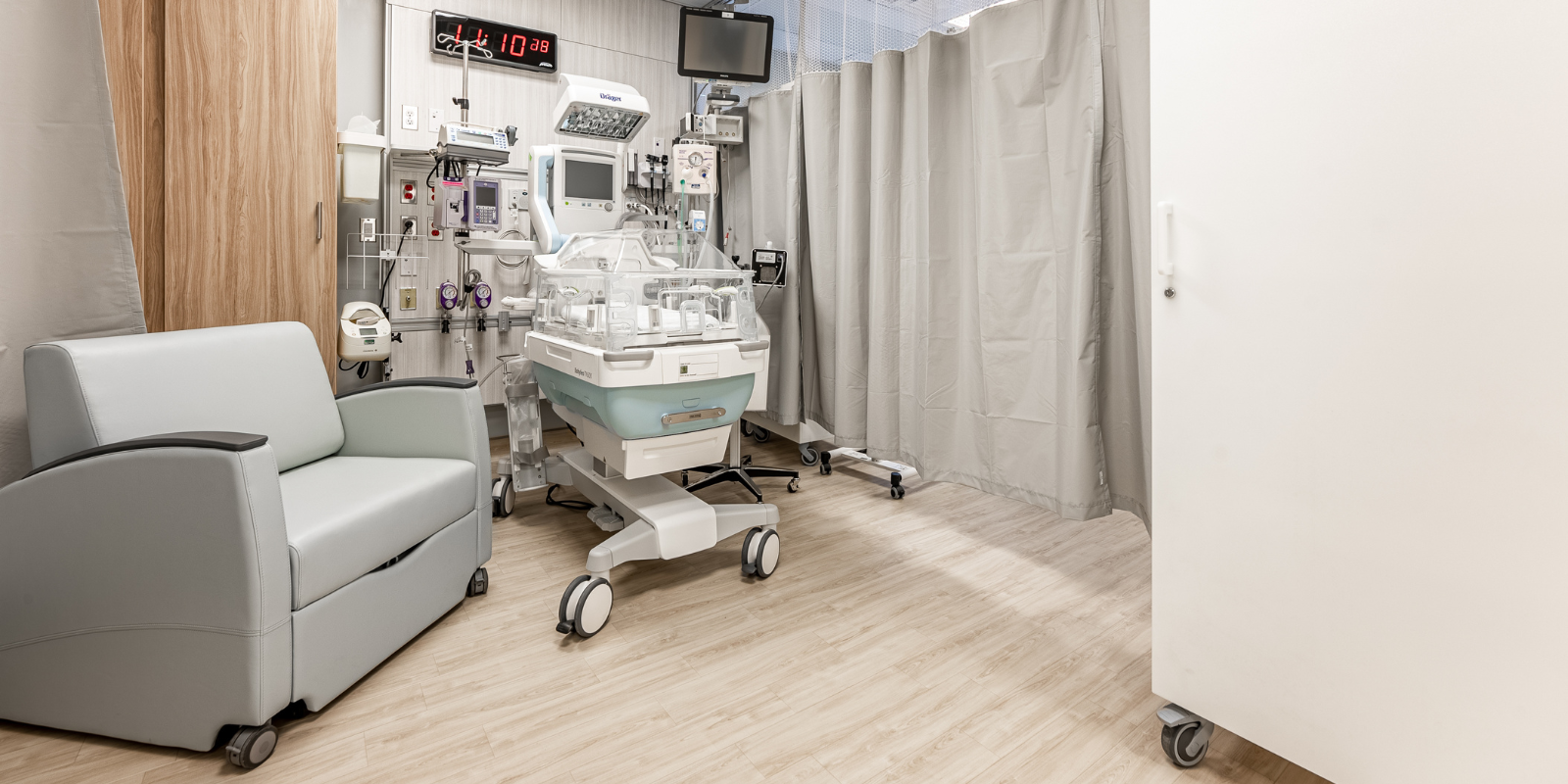 Patient Recliners & Sleepers