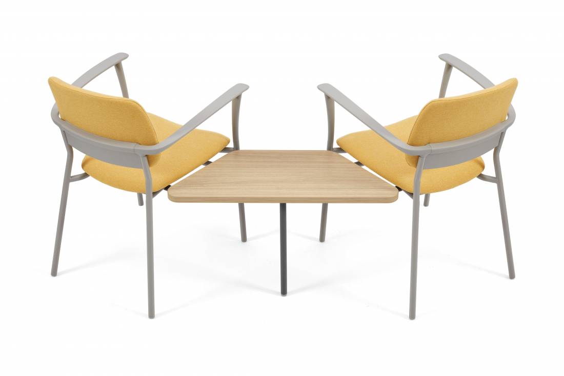 Willow™ Bariatric Chairs – Comfortable, Durable & Easy-Clean Medical Seating