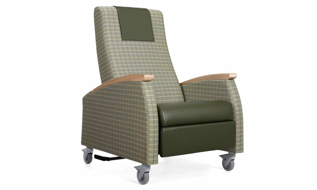 Primacare Heavy-Duty Recliner – Healthcare & Patient Room Chair