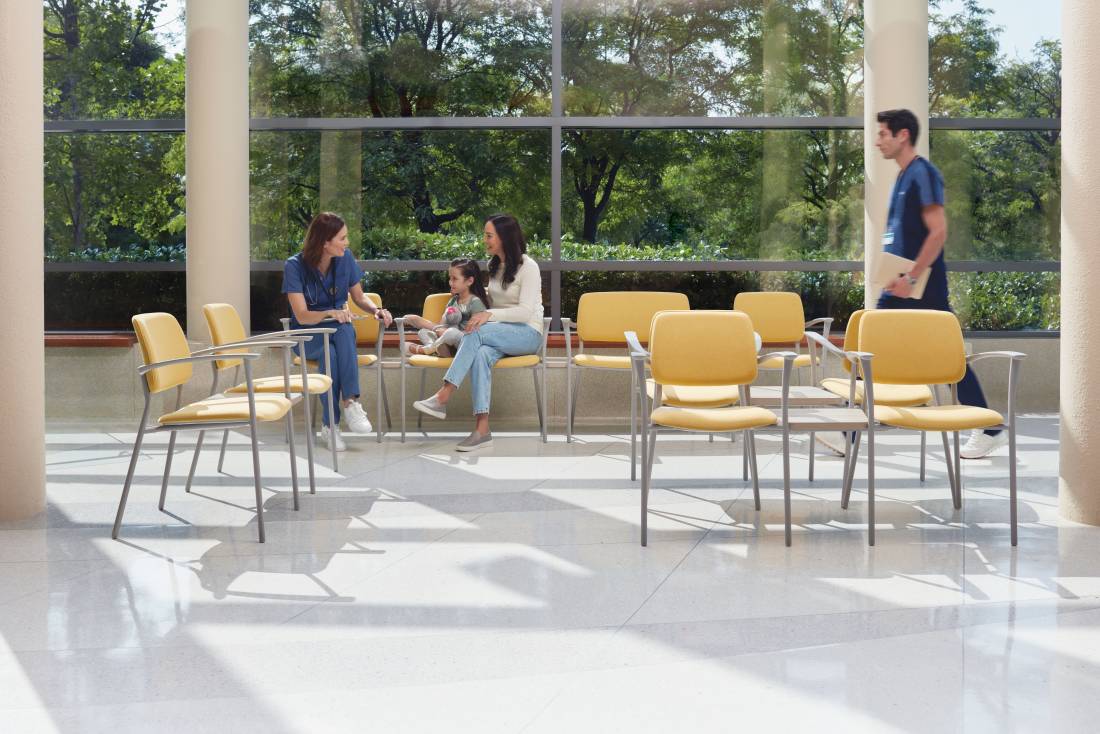 Willow™ Bariatric Chairs – Comfortable, Durable & Easy-Clean Medical Seating