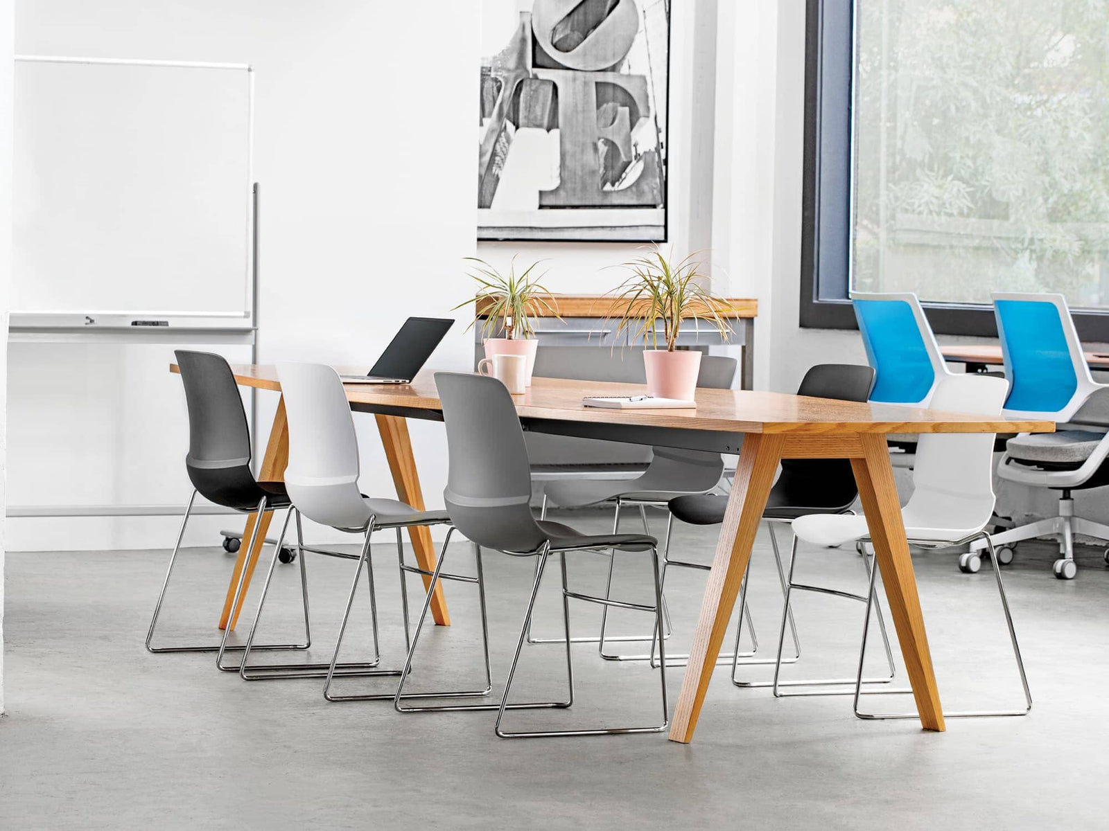 Mika Wire Rod Plastic Seat Chair Guest Chair, Cafe Chair, Stack Chair SitOnIt 