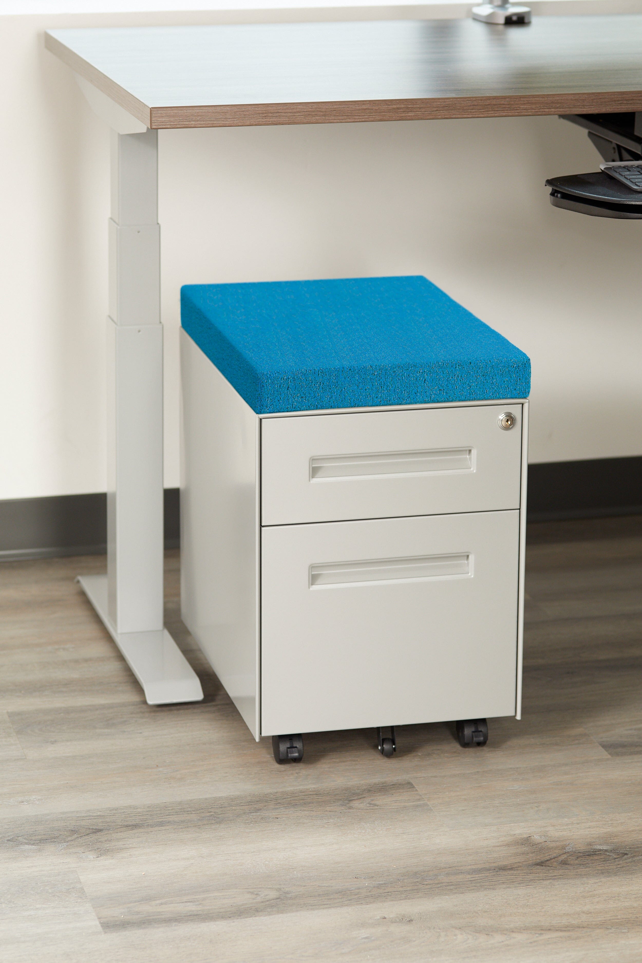 Mobile Pedestal With Cushion Top Mobile Pedestal SitOnIt 